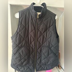 J Crew Black Zip Up Puffer Vest